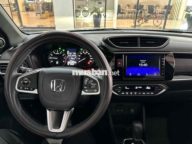Honda BRV L 2024 Trắng bạc - 4500 km, Giá mềm xèo