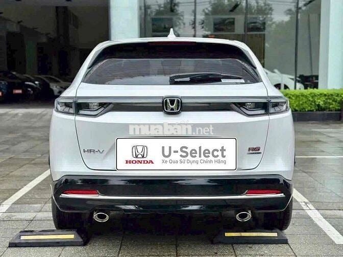 HRV RS Trắng 2023,26.800 km, NH cho vay 70% giá xe