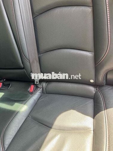 Mazda 3 2016 1.5 AT Sedan - 80000 km