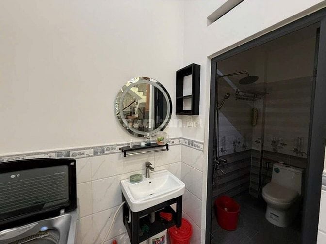 Nhà 3,7 x 14,5 đúc 1 trệt 2 lầu sân thượng quang trung p10 gò vấp 