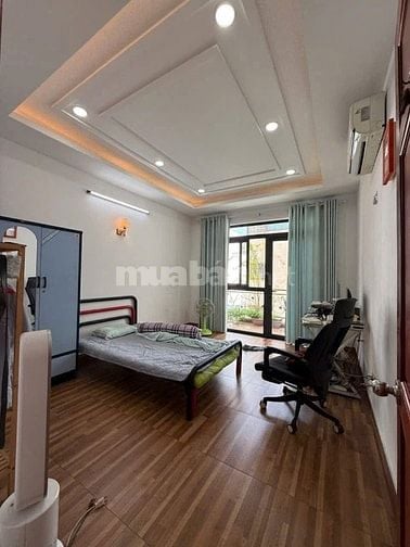Nhà 3,7 x 14,5 đúc 1 trệt 2 lầu sân thượng quang trung p10 gò vấp 
