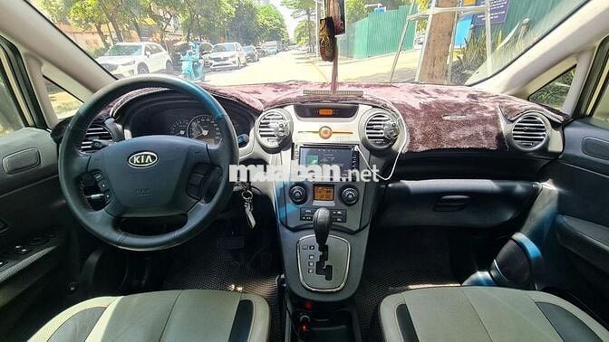 Kia Carens 2014 S 2.0 AT - 130000 km
