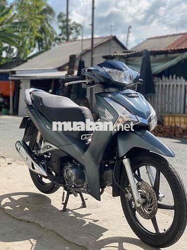 Xe chính chủ. máy zin áo đẹp lh tại nhà