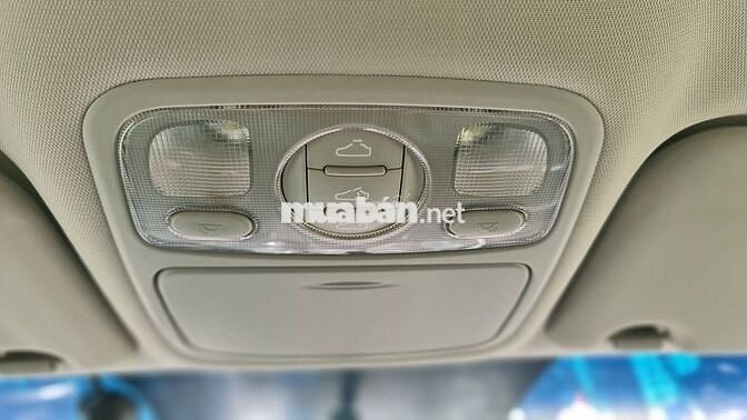 Kia Carens 2014 S 2.0 AT - 130000 km