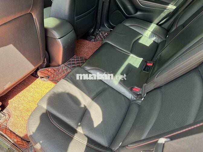 Mazda 3 2016 1.5 AT Sedan - 80000 km