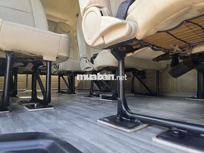 TRANSIT LUXURY 2018 KO DỊCH VỤ BẢO HÀNH 1 NĂM