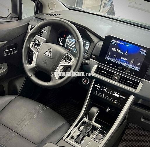 MITSUBISHI XPANDER CROSS 2024 RẤT MỚI.
