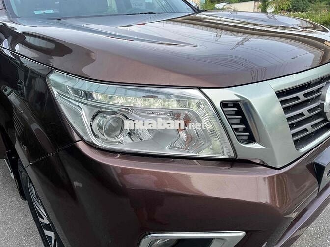 Nissan Navara 2017 NP300 VL 4x4 AT - 120000 km