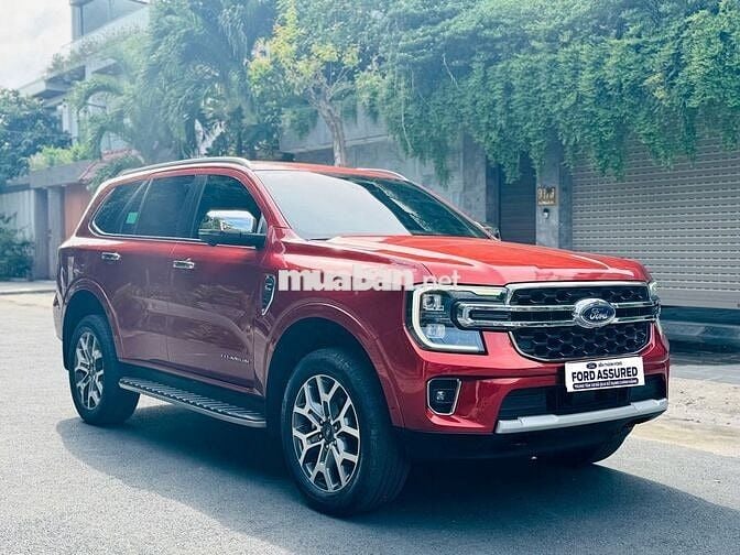 Ford Everest Tita 2023 2 Cầu - Vay 70% - Xe Đẹp