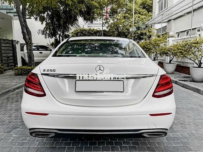 MERCEDES E250 2017 Đẹp Nhất Hà Nội,Hỗ Trợ Bank 70%