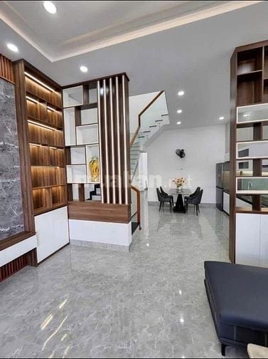 Chủ nhà về quê cần bán gấp. hoàng Phan thái Bình Chánh