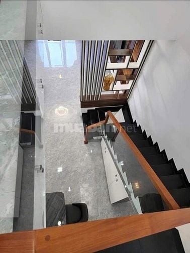 Chủ nhà về quê cần bán gấp. hoàng Phan thái Bình Chánh