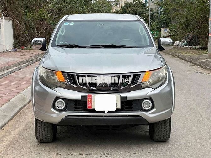 Mitsubishi Triton GLX 2019MT 4x2 xe đẹp k lỗi nhỏ