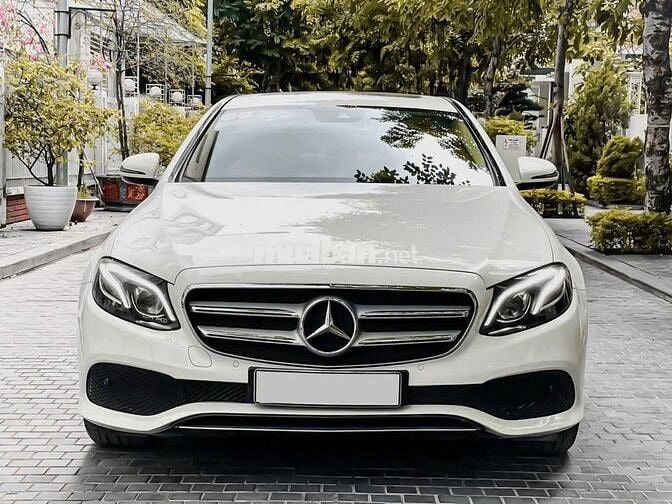 MERCEDES E250 2017 Đẹp Nhất Hà Nội,Hỗ Trợ Bank 70%