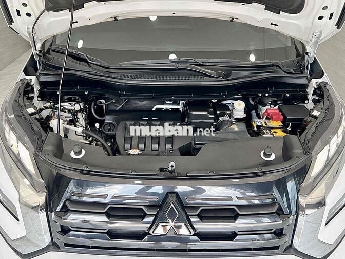 MITSUBISHI XPANDER CROSS 2024 RẤT MỚI.