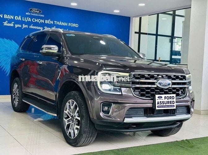 Ford Everest Titanium 2 Cầu 2023 - Chính Hãng