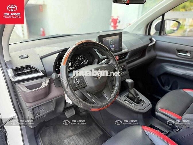 Toyota Avanza Premio 2022 CVT - 12.000 km