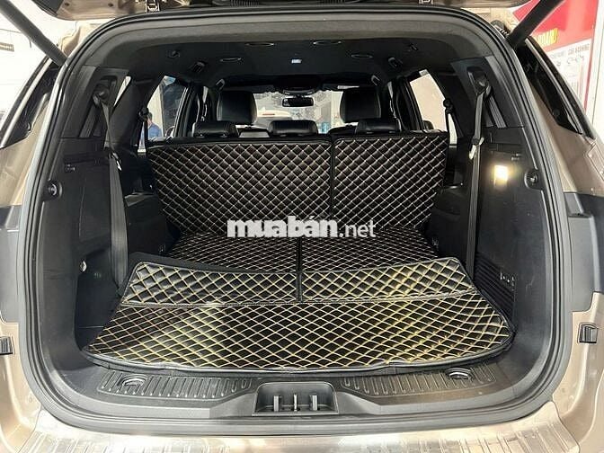 Ford Everest 2018 1 cầu - Chính Hãng - Vay 70%