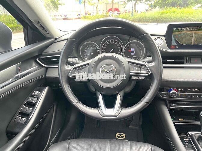 Mazda 6 2.0L Premium tuỳ chọn cao cấp sx 2022