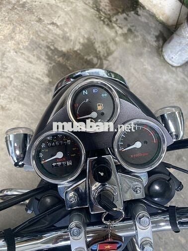Xe moto côn tay