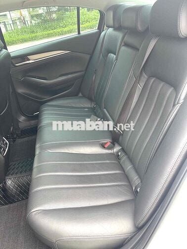 Mazda 6 2.0L Premium tuỳ chọn cao cấp sx 2022