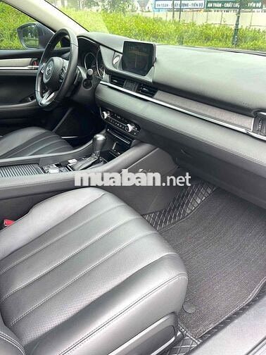 Mazda 6 2.0L Premium tuỳ chọn cao cấp sx 2022