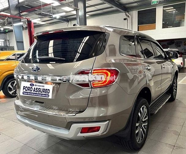 Ford Everest 2018 1 cầu - Chính Hãng - Vay 70%