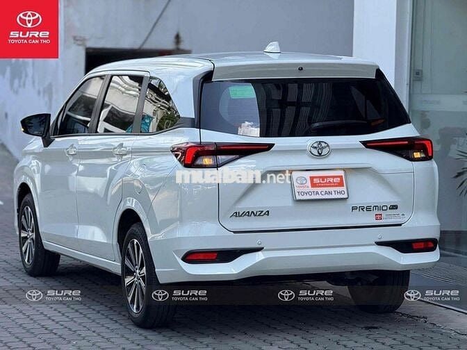 Toyota Avanza Premio 2022 CVT - 12.000 km