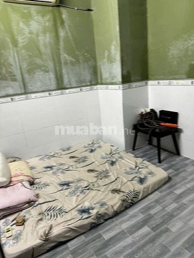  Cho thuê nhà mặt đường số 5 , p Cát Lái . Giá 6.5 tr/th