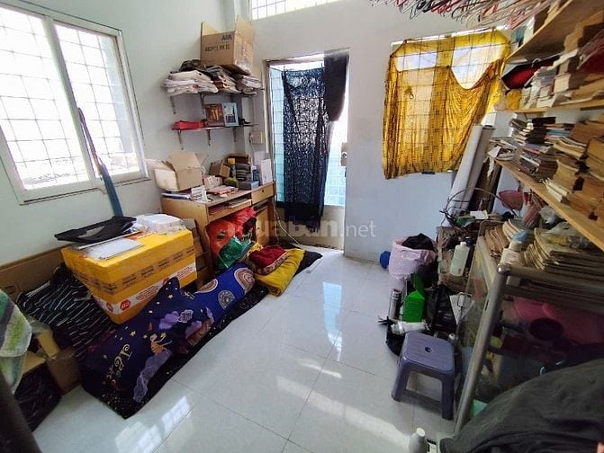 Bán Nhà Sổ Hồng Riêng Tại đường Bãi Sậy P1 Q6 3 tầng 3 PN giá 2.56 tỷ