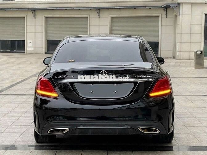 MERCEDES C300 AMG 2020 Đẹp và Mới Nhất Thị Trường.