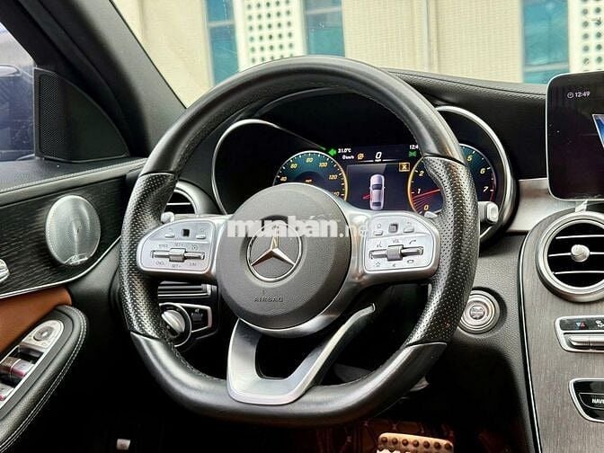 MERCEDES C300 AMG 2020 Đẹp và Mới Nhất Thị Trường.