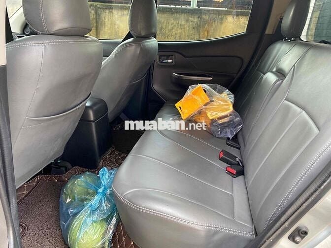 Mitsubishi Triton 2019 4x4 xe 2 cầu zin tuyệt đối
