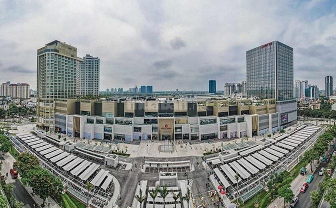 Bán đất thổ cư 482.5m2 mặt đường Lạc Long Quân, sổ đỏ đủ 2MT sát Lotte