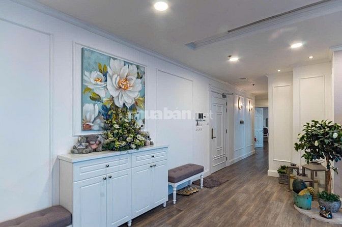 Bán gấp căn hộ Vinhomes Đồng Khởi Quận 1 - 151m2 - 3pn 2wc