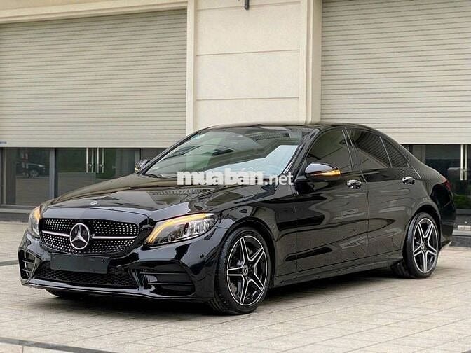 MERCEDES C300 AMG 2020 Đẹp và Mới Nhất Thị Trường.