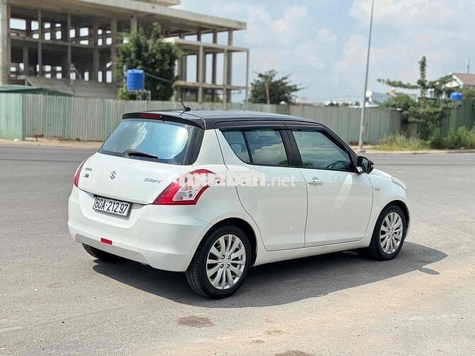 Suzuki Swift 2015 1.4 AT 8v đồ chơi 30 siêu ngon