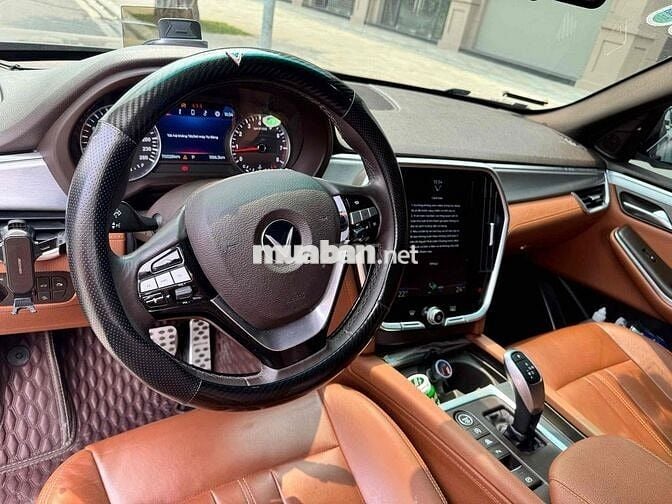 VinFast Lux SA2.0 premium 2020 mới 80%