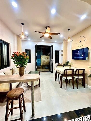 Bán Nhà :453/84KA Lê văn sỹ. P12. Q3 ( Đi hẻm 1034/31 rẽ phải tới nhà)