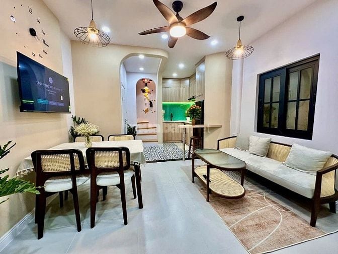 Bán Nhà :453/84KA Lê văn sỹ. P12. Q3 ( Đi hẻm 1034/31 rẽ phải tới nhà)
