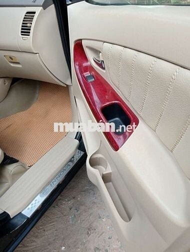 Toyota Innova 2006 G - 25252 km