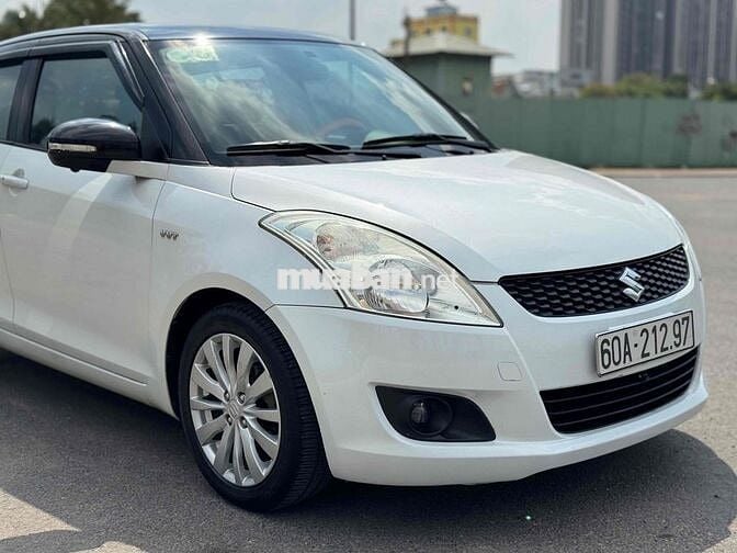 Suzuki Swift 2015 1.4 AT 8v đồ chơi 30 siêu ngon