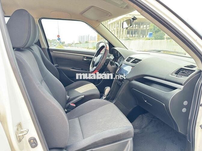 Suzuki Swift 2015 1.4 AT 8v đồ chơi 30 siêu ngon