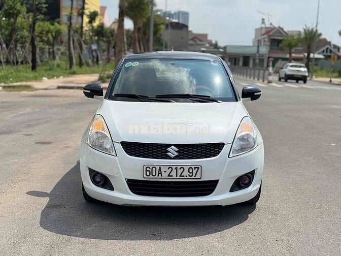 Suzuki Swift 2015 1.4 AT 8v đồ chơi 30 siêu ngon