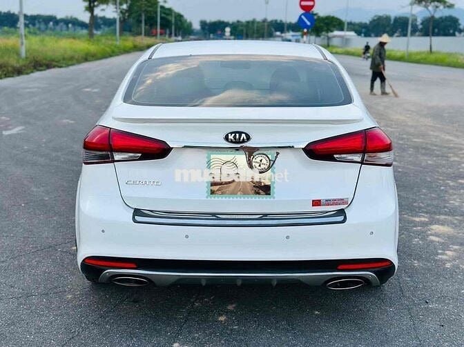 Kia Cerato 2017 1.6 AT