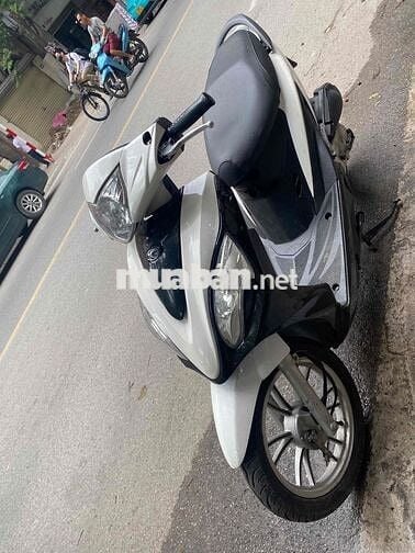mình đang cần bán xe kymko 50 cho học sinh đi học