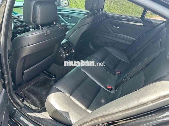 BMW 5 Series 2013 528i - 103000 km