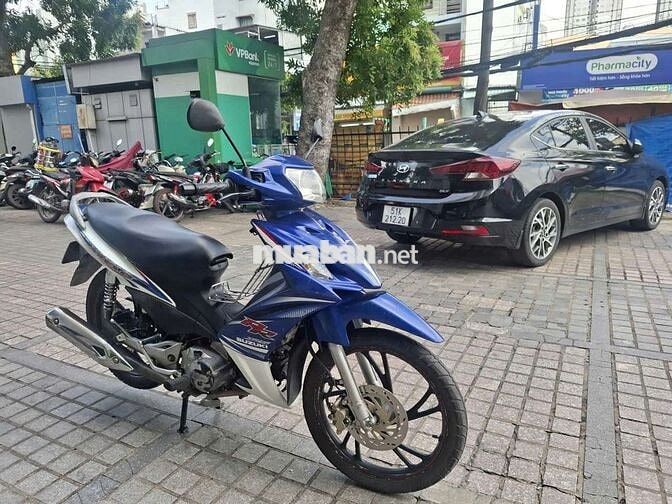 Xe suzuki Axelo nguyên gin