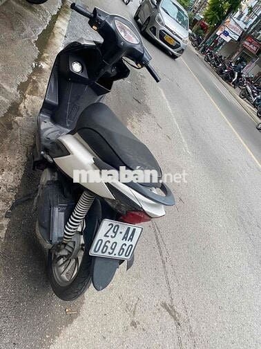 mình đang cần bán xe kymko 50 cho học sinh đi học