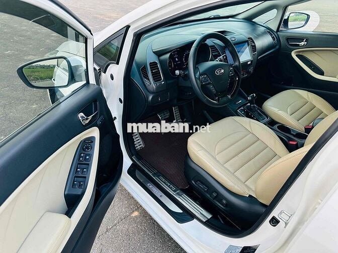 Kia Cerato 2017 1.6 AT